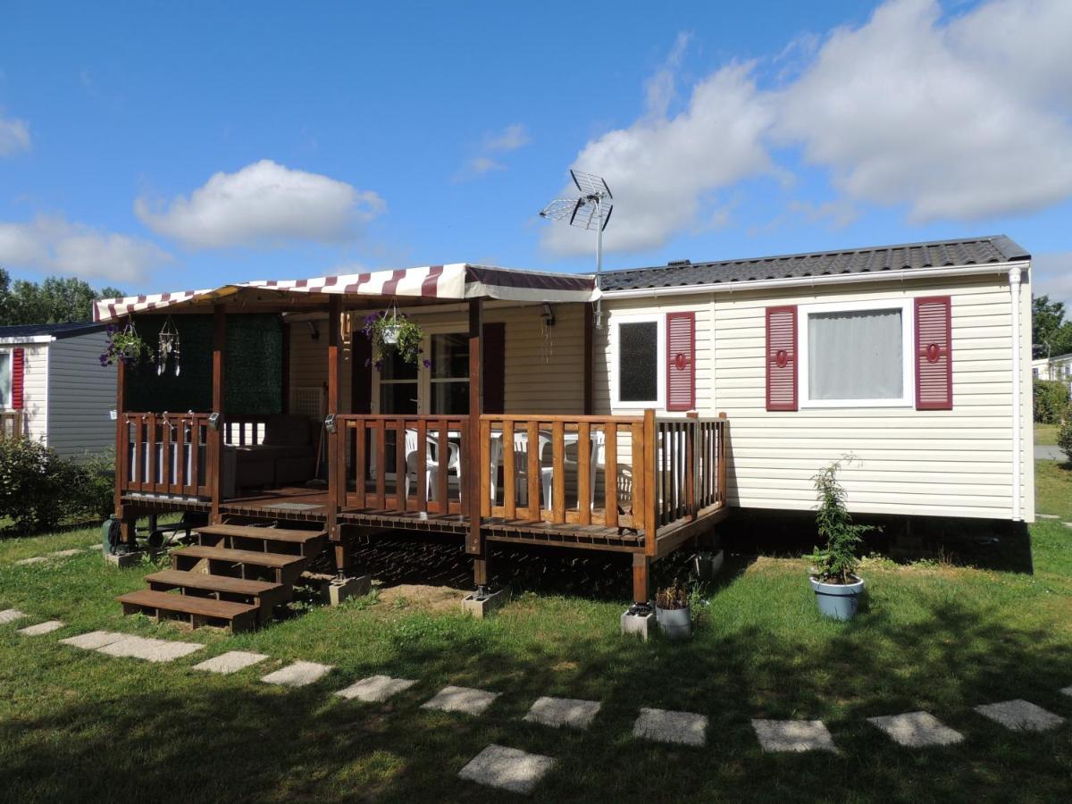 Mobil-Home 8 Personnes Vue Lac & Wi-Fi Inclus Onzain Luaran gambar